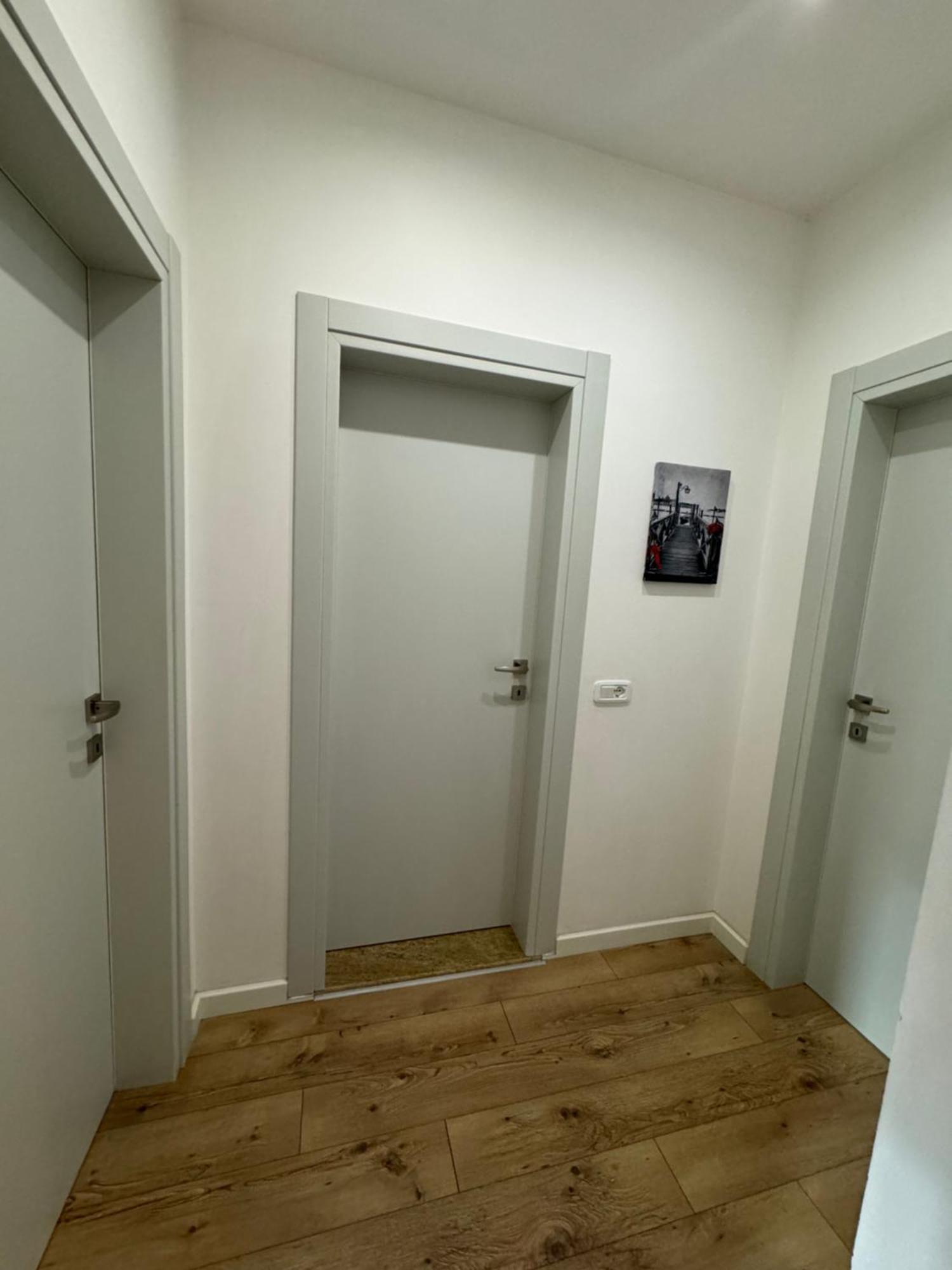 Apartamento Kreilux Valona Vlorë Exterior foto